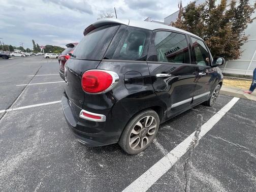 2019 FIAT 500 Lounge