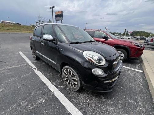 2019 FIAT 500 Lounge