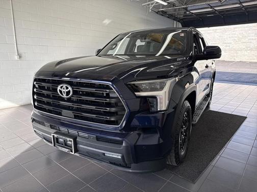 2025 Toyota Sequoia SR5