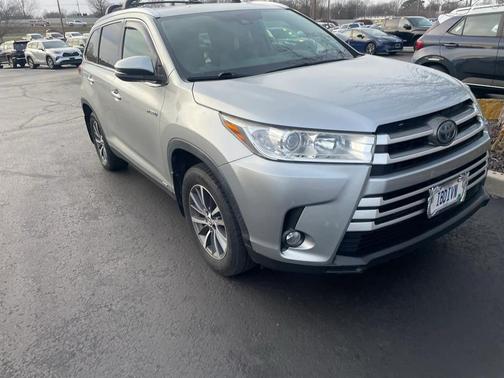 2019 Toyota Highlander Hybrid XLE