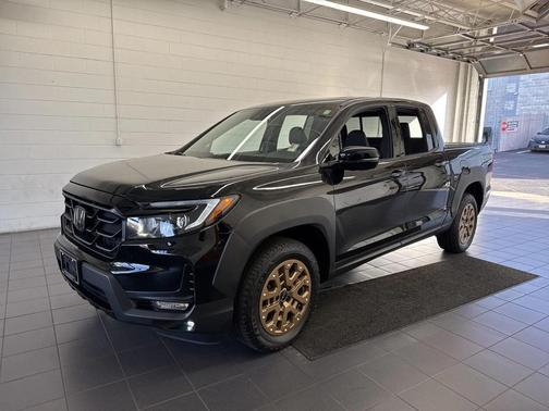2021 Honda Ridgeline Black