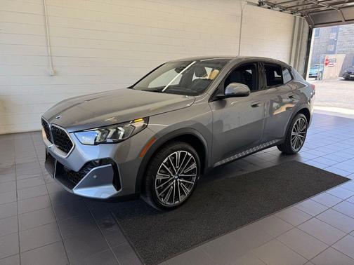 2025 BMW X2 xDrive28i