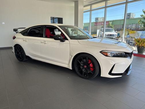 Championship White 2024 Honda Civic Type R