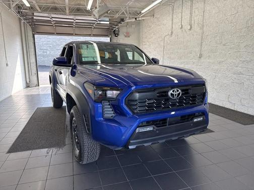 2025 Toyota Tacoma TRD Off Road