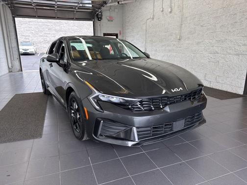 2025 Kia K5 LXS
