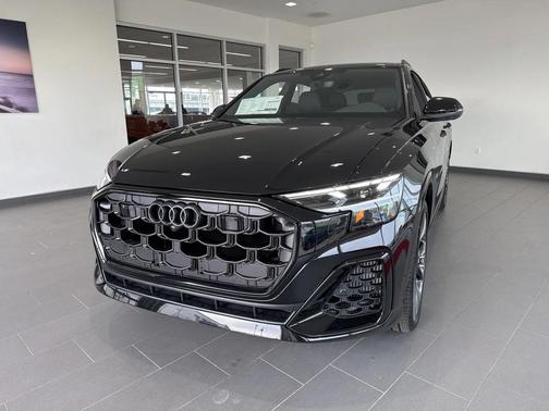 2026 Audi Q8 55 Premium Plus