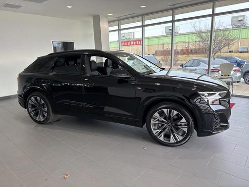 2026 Audi Q8 55 Premium Plus