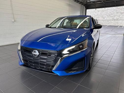 Bluestone Pearl 2025 Nissan Altima 2.5 SV