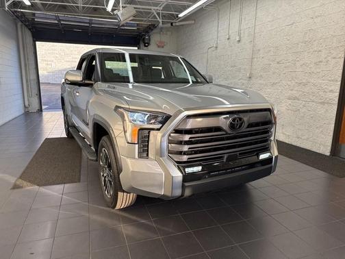 2025 Toyota Tundra Hybrid Limited