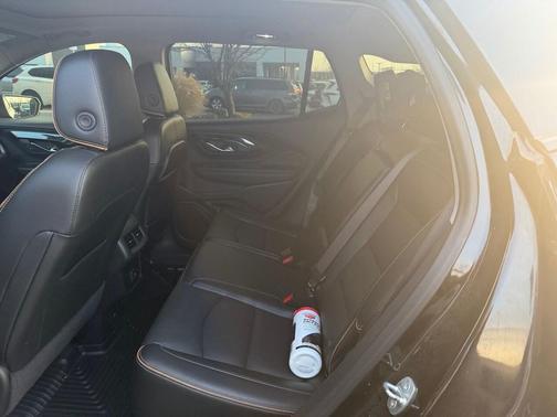 2023 GMC Terrain AWD AT4