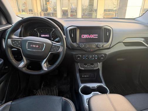 2023 GMC Terrain AWD AT4
