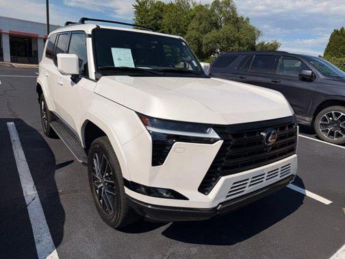 White Pearl 2024 Lexus GX 550 Premium+