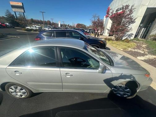 2003 Toyota Camry LE