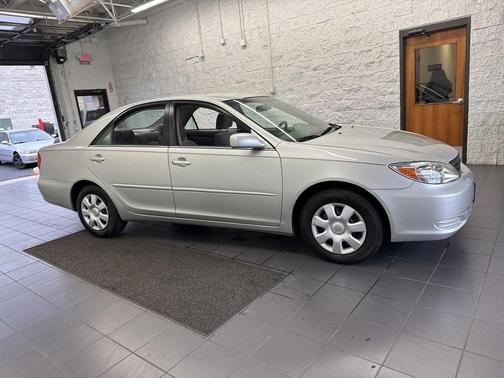 2003 Toyota Camry LE