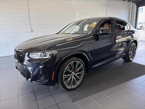 2024 BMW X4 M40i