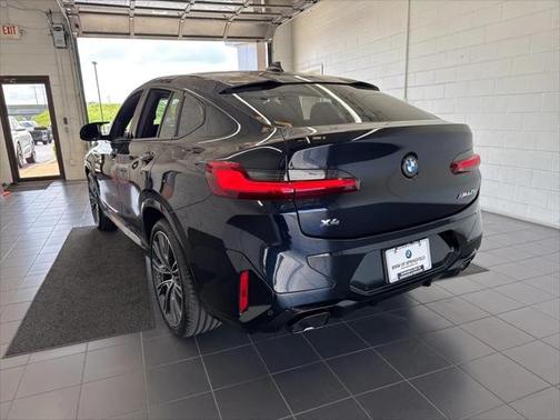 2024 BMW X4 M40i