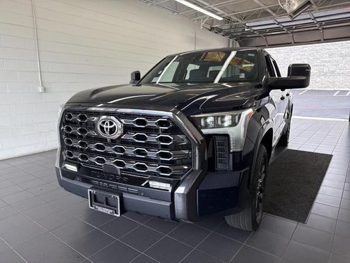 2022 Toyota Tundra Platinum