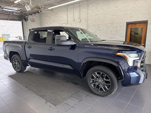 2022 Toyota Tundra Platinum