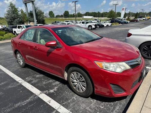 2014 Toyota Camry LE