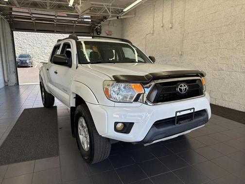 2015 Toyota Tacoma Base