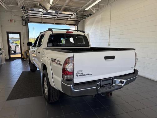 2015 Toyota Tacoma Base