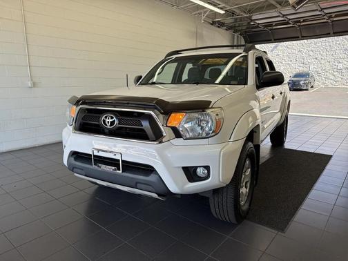 2015 Toyota Tacoma Base
