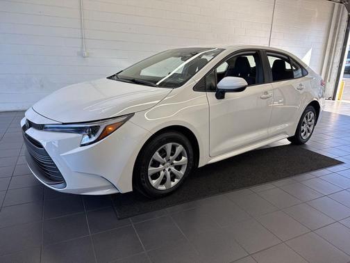 Ice Cap 2025 Toyota Corolla Hybrid LE