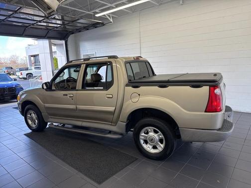 2003 Ford Explorer Sport Trac XLT