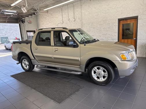 2003 Ford Explorer Sport Trac XLT