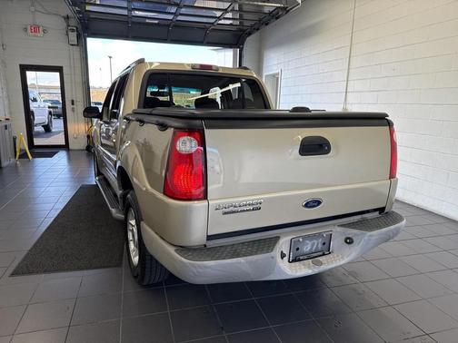 2003 Ford Explorer Sport Trac XLT