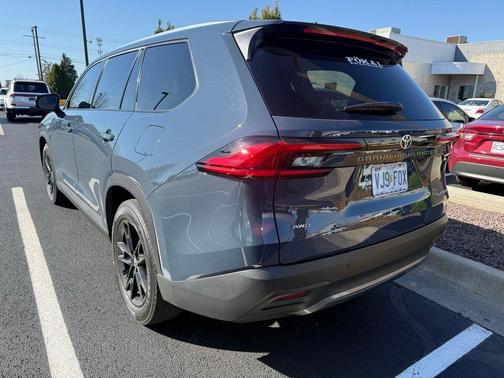 2024 Toyota Grand Highlander Platinum