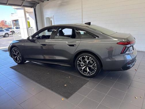 2026 Audi A6 Premium Plus quattro S tronic