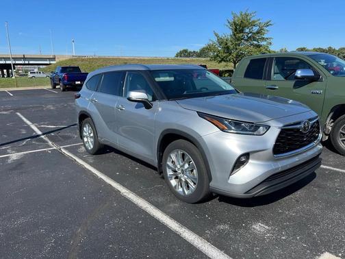 2021 Toyota Highlander Limited