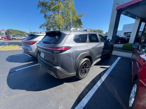Pavement 2026 Toyota bZ Woodland Premium