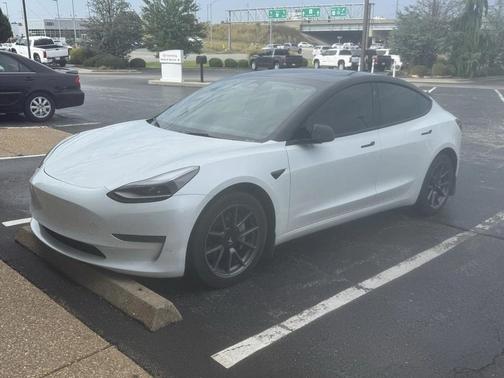 2023 Tesla Model 3 Standard Range