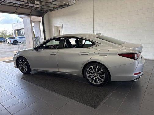 2020 Lexus ES 350 Base