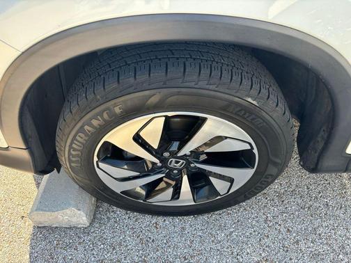 White Diamond Pearl 2016 Honda CR-V Touring