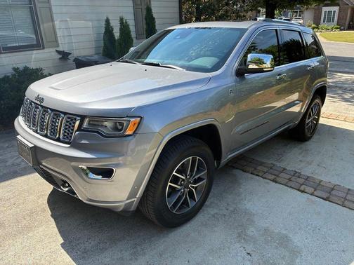 Billet Silver Metallic Clearcoat 2021 Jeep Grand Cherokee Overland