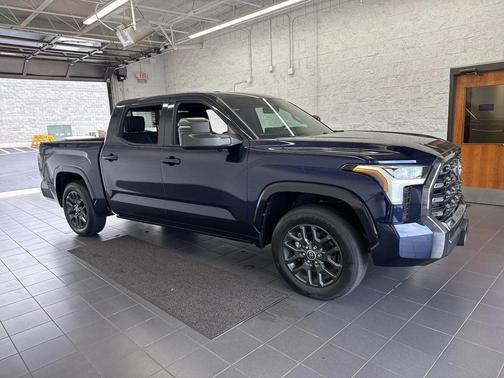 2022 Toyota Tundra Platinum