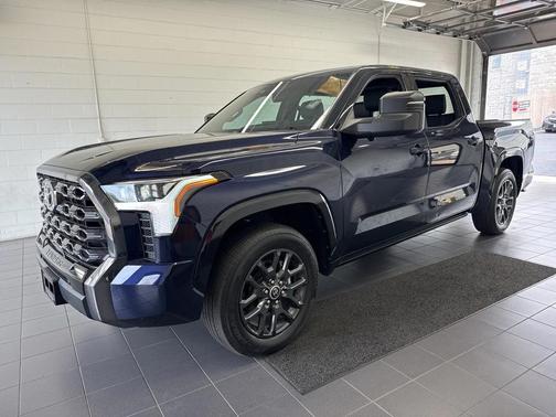 2022 Toyota Tundra Platinum