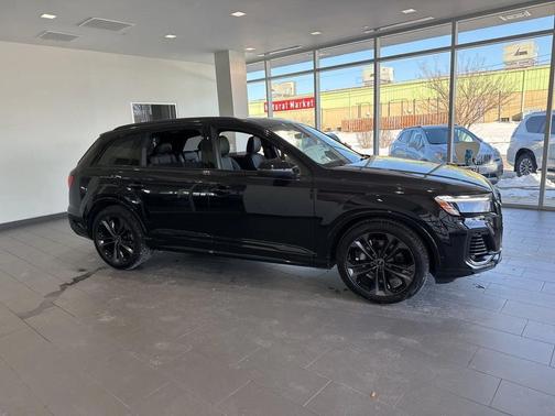 2026 Audi Q7 55 Premium Plus