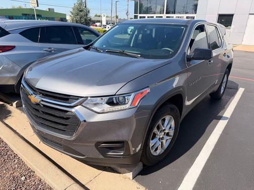 Satin Steel Metallic 2019 Chevrolet Traverse LS