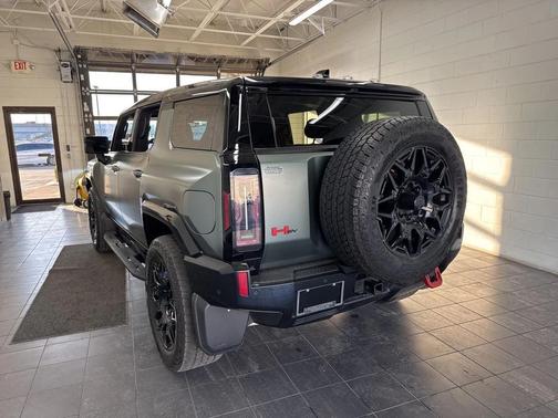 2024 GMC HUMMER EV SUV 3X