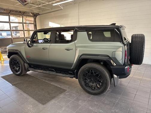 2024 GMC HUMMER EV SUV 3X