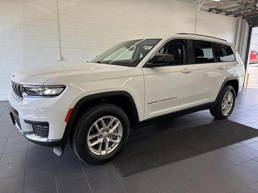 2022 Jeep Grand Cherokee L Laredo