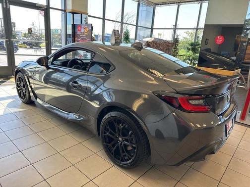 2025 Toyota GR86 Premium