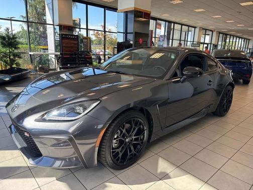 2025 Toyota GR86 Premium