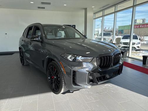 2026 BMW X5 M60i