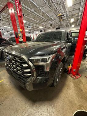 2024 Toyota Tundra Hybrid Platinum