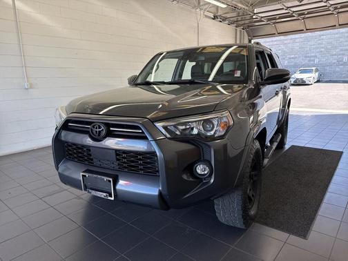 2022 Toyota 4Runner SR5 Premium